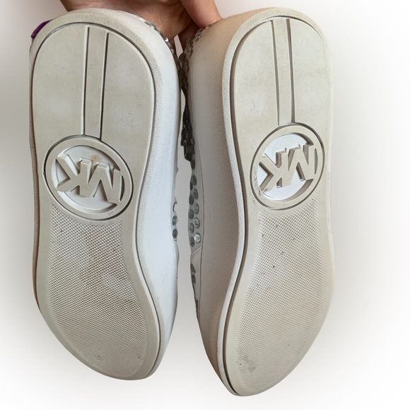 💥SALE💥 Michael Kors Rhinestone Slip On 8 - Picture 6 of 6